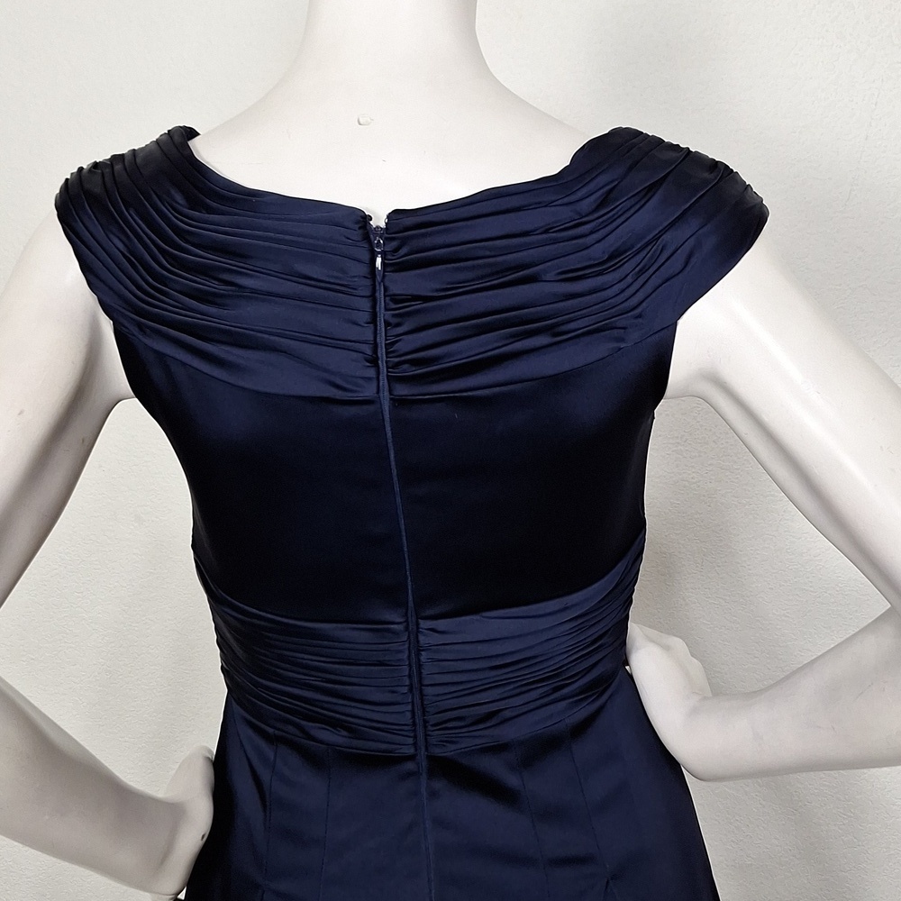 Calvin Klein Navy Ruched Sleeveless Fit & Flare Dress Size 2 - Picture 8 of 13